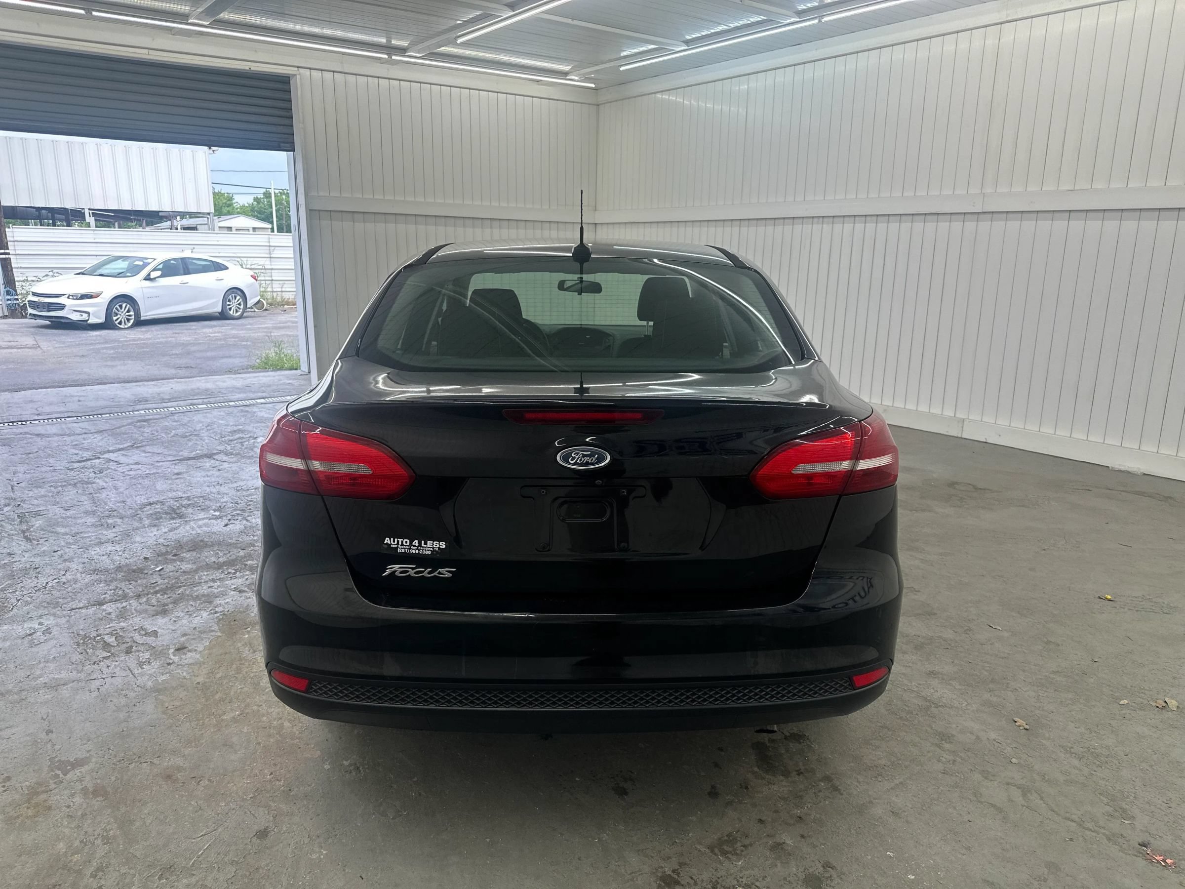 Used 2017 Ford Focus S FWD image 6