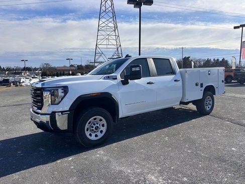 New 2026 GMC Sierra 3500 Pro w/ Convenience Package image 2