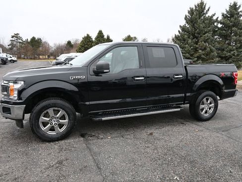 Used 2018 Ford F150 XLT w/ Equipment Group 302A Luxury image 6