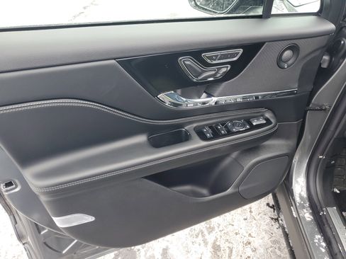 New 2026 Lincoln Corsair Grand Touring image 8