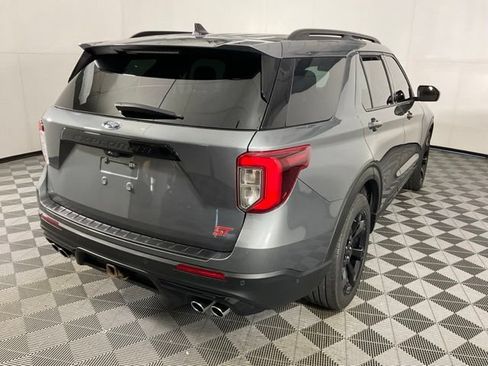 Used 2022 Ford Explorer ST w/ Equipment Group 401A AWD/4WD image 8
