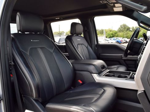 Used 2020 Ford F250 Platinum w/ FX4 Off-Road Package AWD/4WD image 23