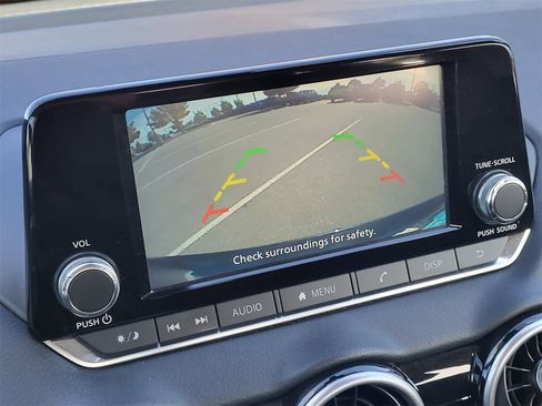 Used 2024 Nissan Sentra S image 16