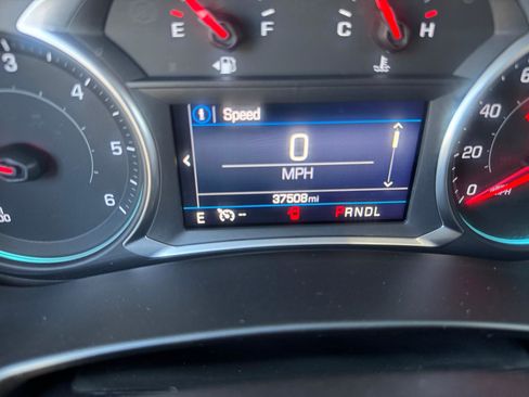 Used 2019 Chevrolet Equinox LT image 39