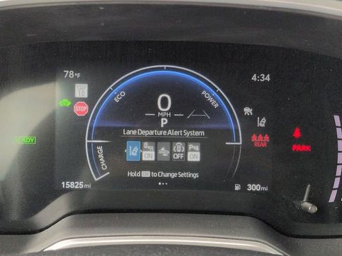Used 2024 Toyota Corolla Cross AWD Hybrid w/ Convenience Package image 27