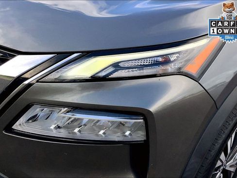 Used 2023 Nissan Rogue SV image 27