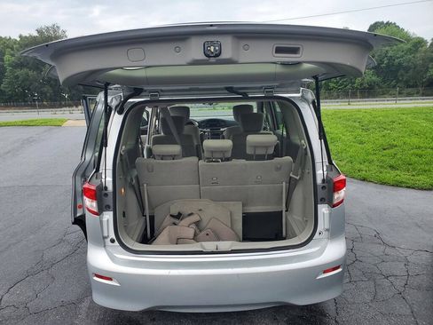Used 2013 Nissan Quest S FWD image 11