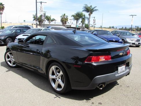 Used 2015 Chevrolet Camaro SS RWD image 6