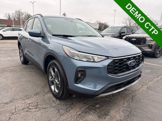 Used 2025 Ford Escape ST-Line Select AWD/4WD video 4