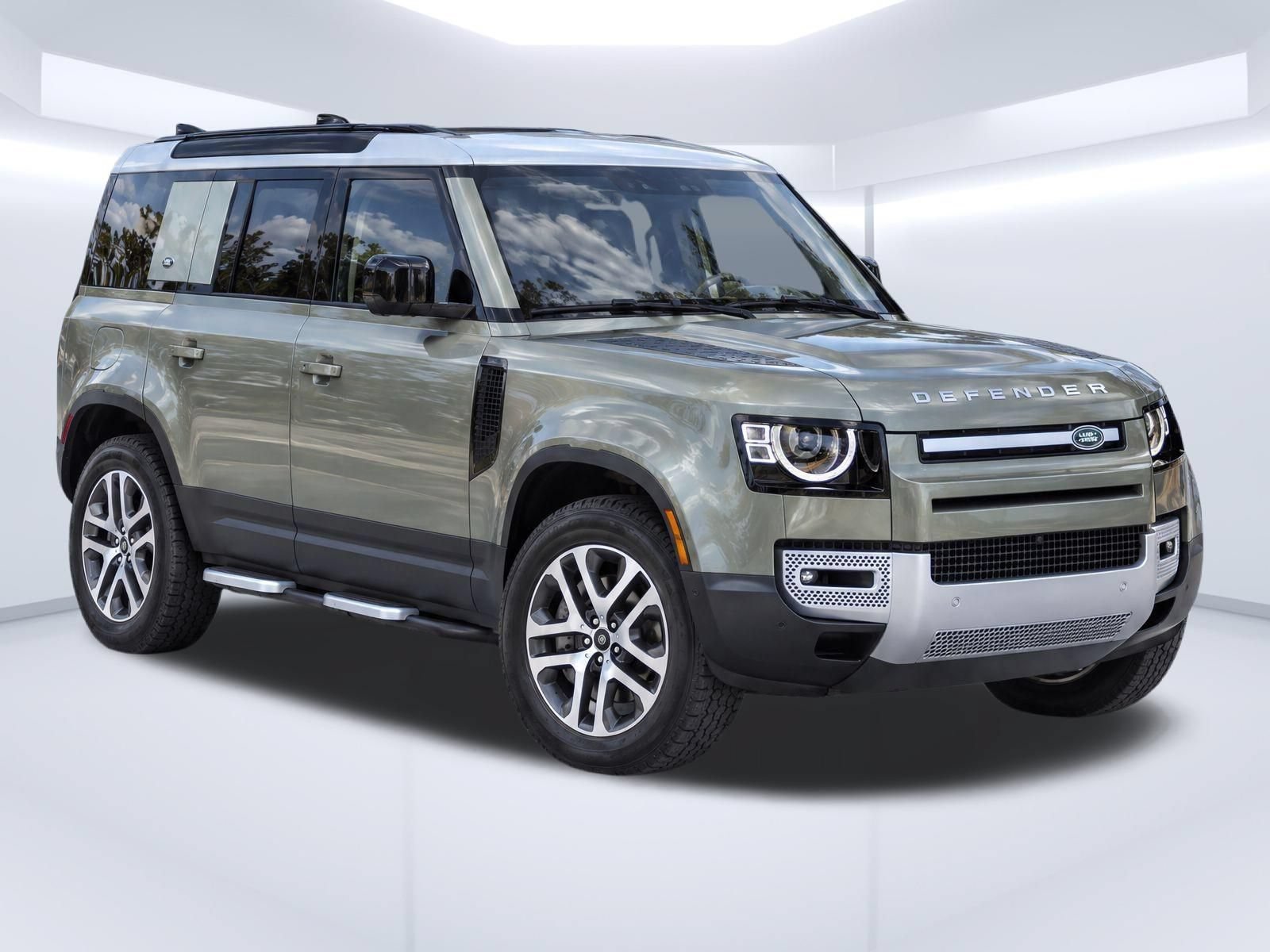 Used 2022 Land Rover Defender 110 S AWD/4WD image 6