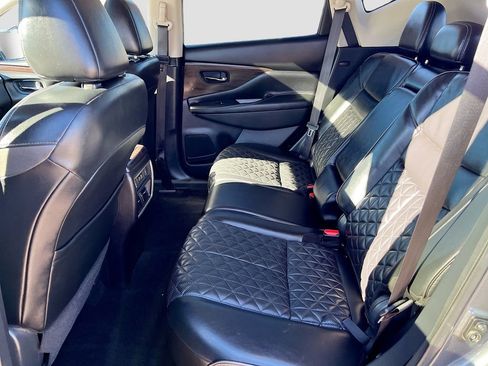 Used 2020 Nissan Murano Platinum image 24