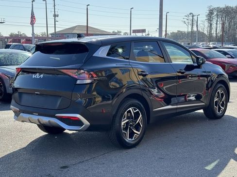 Certified 2024 Kia Sportage LX image 5