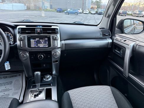 Used 2018 Toyota 4Runner SR5 image 14