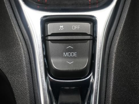 Used 2017 Chevrolet Camaro ZL1 RWD image 26
