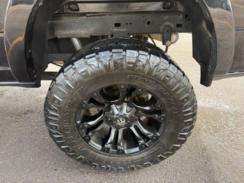 Used 2019 RAM 2500 Limited image 12