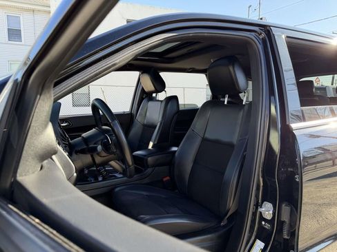 Used 2022 Dodge Durango R/T w/ Blacktop Package image 25