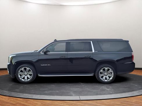Used 2016 GMC Yukon XL SLT w/ Open Road Package image 15