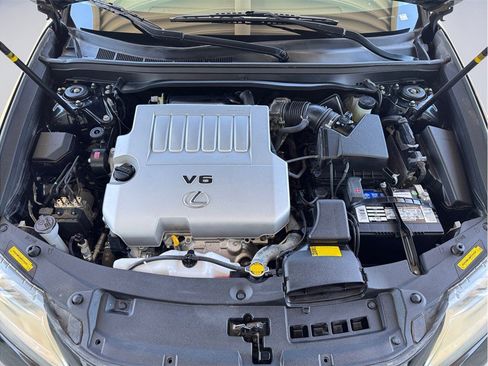 Used 2013 Lexus ES 350 w/ Luxury Pkg FWD image 8