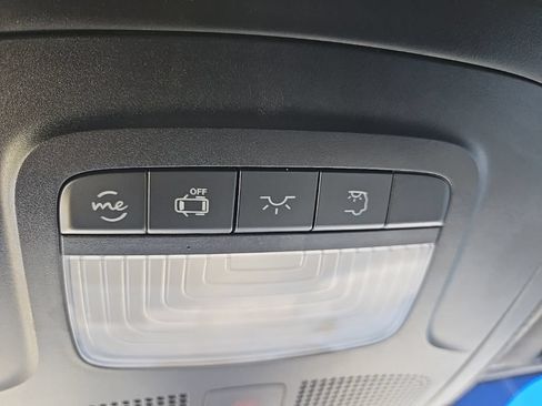 Used 2025 Mercedes-Benz Sprinter 2500 image 54