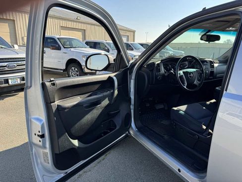 Used 2013 GMC Sierra 1500 SLE w/ Power Tech Package image 24