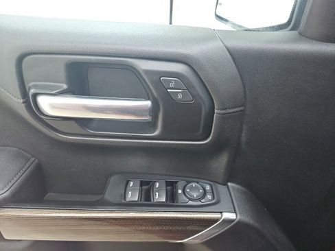 Used 2019 Chevrolet Silverado 1500 LT image 23