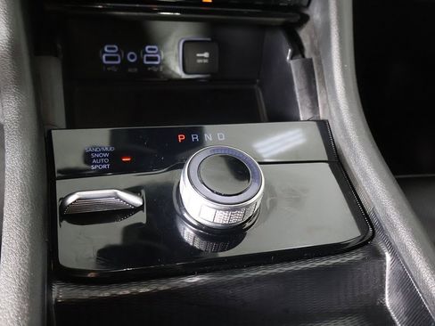 Used 2024 Jeep Grand Cherokee L Limited w/ Luxury Tech Group II image 55