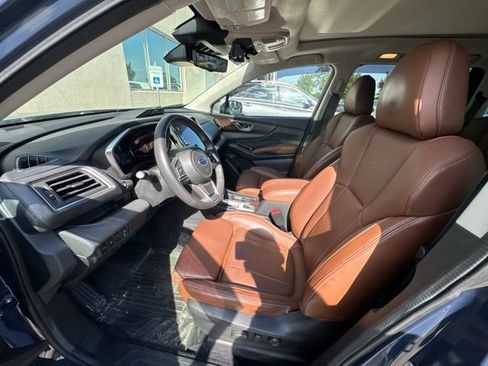 Used 2023 Subaru Ascent Touring AWD/4WD image 8