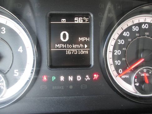 Used 2017 RAM 3500 Tradesman w/ Chrome Appearance Group AWD/4WD image 18