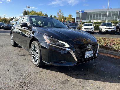 Used 2025 Nissan Altima 2.5 SV