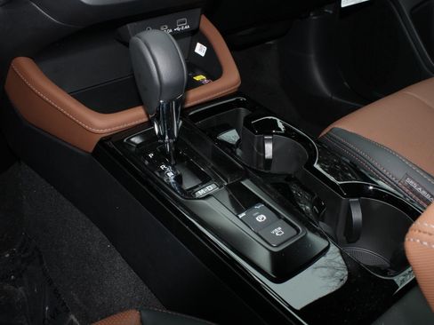 New 2026 Subaru Forester Touring AWD/4WD image 16