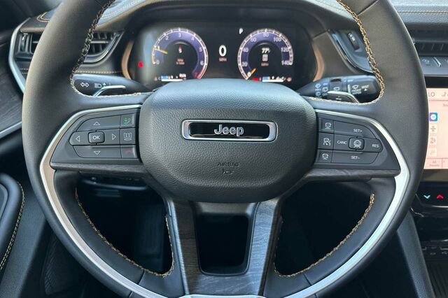 New 2026 Jeep Grand Cherokee Limited AWD/4WD image 21