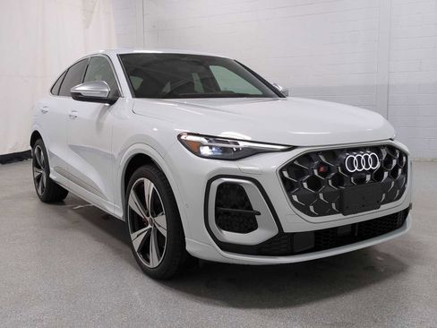 New 2025 Audi SQ5 Premium Plus image 13