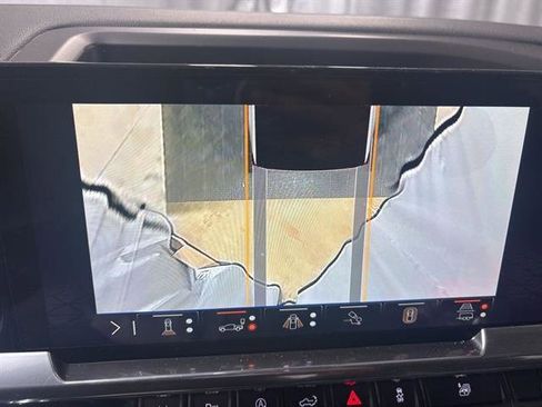 New 2025 GMC Sierra 1500 SLT w/ SLT Premium Plus Package image 22