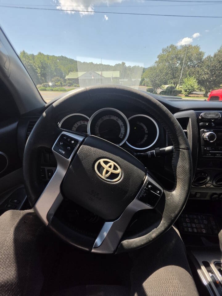 Used 2012 Toyota Tacoma PreRunner w/ SR5 Pkg RWD image 16