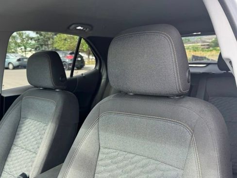 Used 2021 Chevrolet Equinox LT AWD/4WD image 15