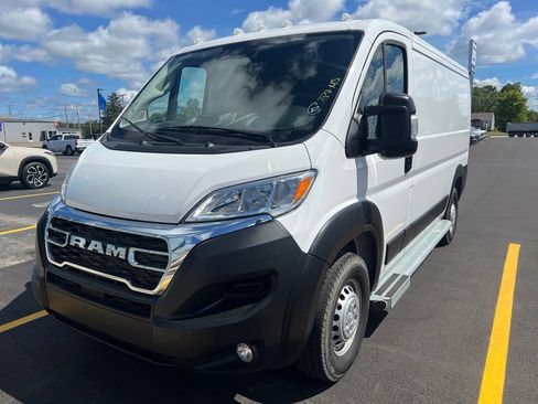 Used 2025 RAM ProMaster 2500 w/ U-Haul Equipment Group FWD image 2