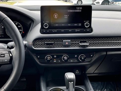 Used 2025 Honda HR-V Sport image 7