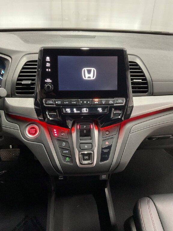 Used 2023 Honda Odyssey Sport image 23