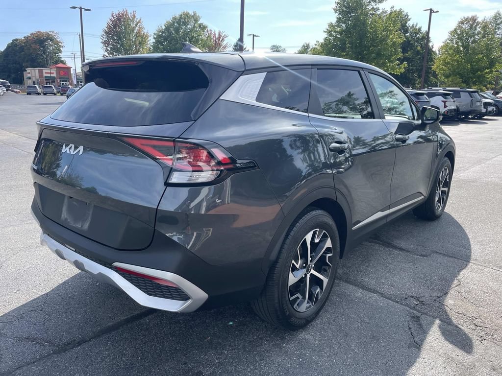 Used 2025 Kia Sportage EX FWD image 7
