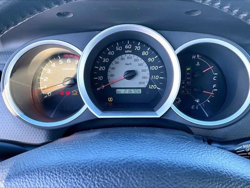 Used 2006 Toyota Tacoma 4x4 Double Cab image 18