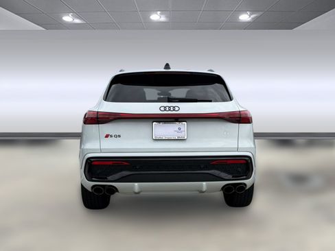 Used 2025 Audi SQ5 Premium Plus AWD/4WD image 9