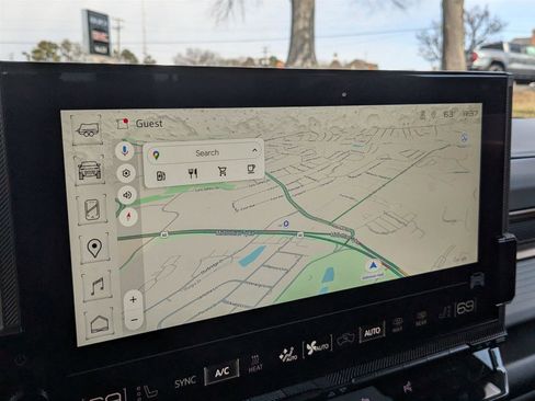 New 2025 GMC Hummer EV 2X image 17