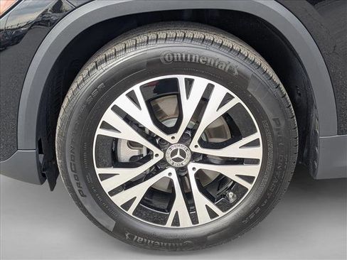 Certified 2025 Mercedes-Benz GLA 250 4MATIC image 24