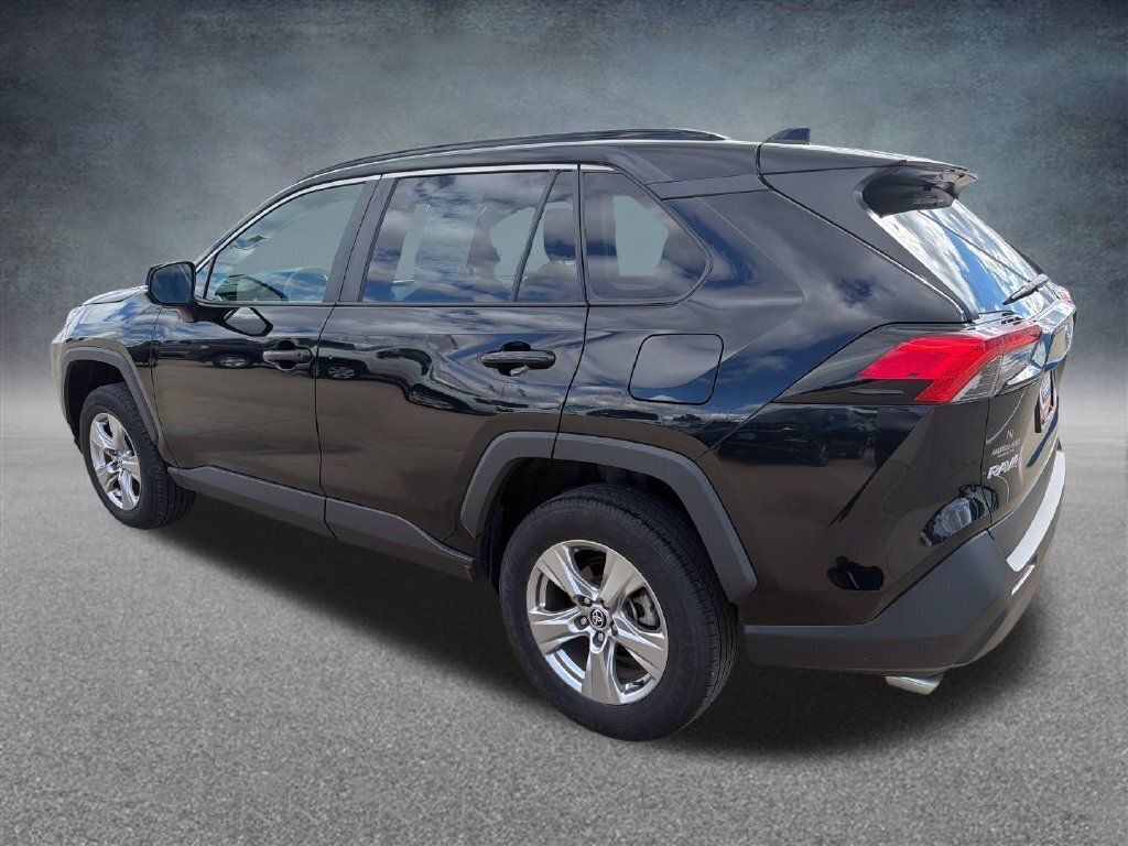 Used 2023 Toyota RAV4 XLE w/ Convenience Package AWD/4WD image 3