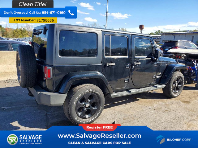Used 2013 Jeep Wrangler Unlimited Sahara w/ Connectivity Group AWD/4WD image 4