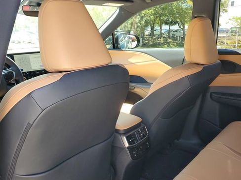 Used 2026 Lexus RX 350h w/ Convenience Package image 9