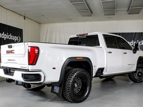 Used 2024 GMC Sierra 3500 Denali w/ Denali Reserve Package AWD/4WD image 9