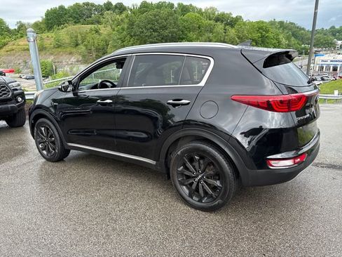 Used 2019 Kia Sportage EX w/ EX Sport Appearance Package AWD/4WD image 3