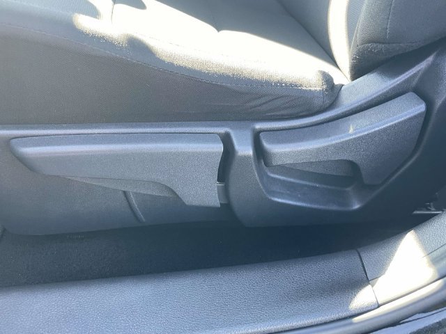 Used 2025 Nissan Sentra S FWD image 17