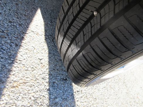 Used 2020 Ford Transit Connect XL image 16